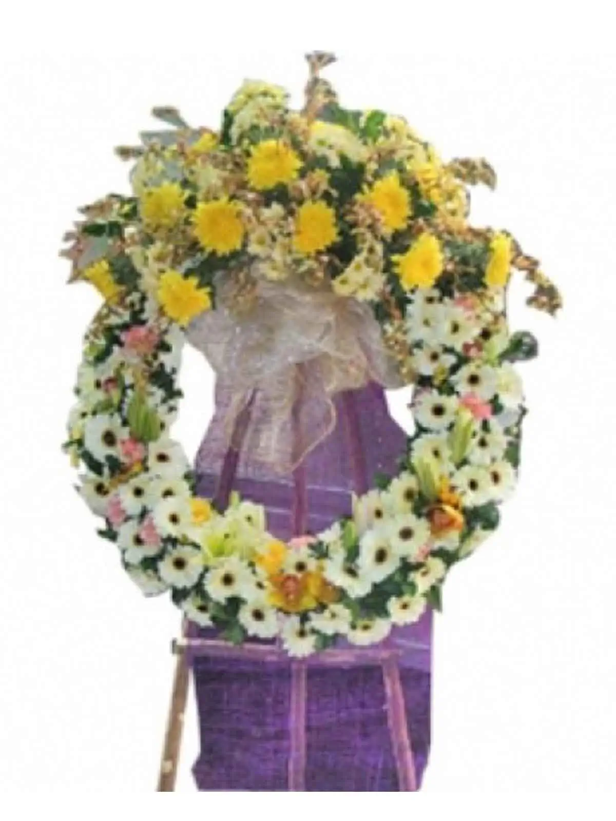 sympathy-and-greatest-strength-wreath-arrangement