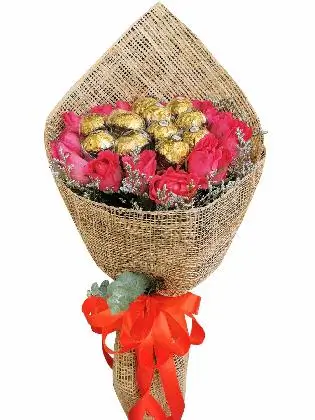 stunning-and-indulgent-bouquet